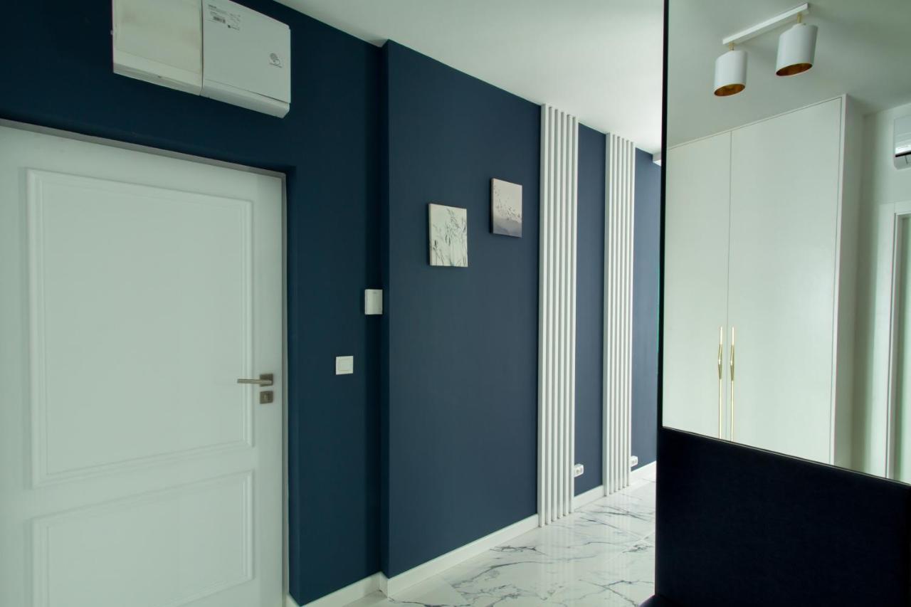 Nowy Apartment Przy Placu Szembeka Varsó Kültér fotó